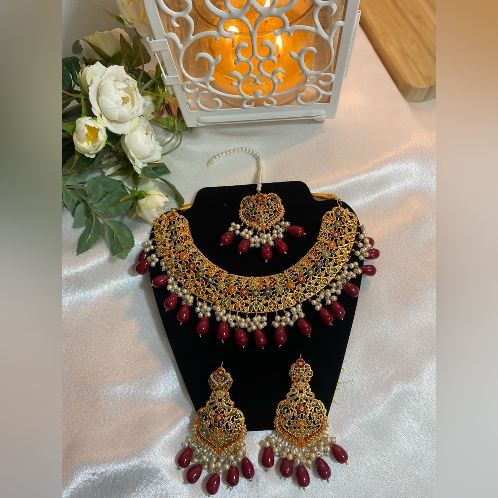 Nauratan Pearl Necklace, Earrings and Maang Tikka Set - Red